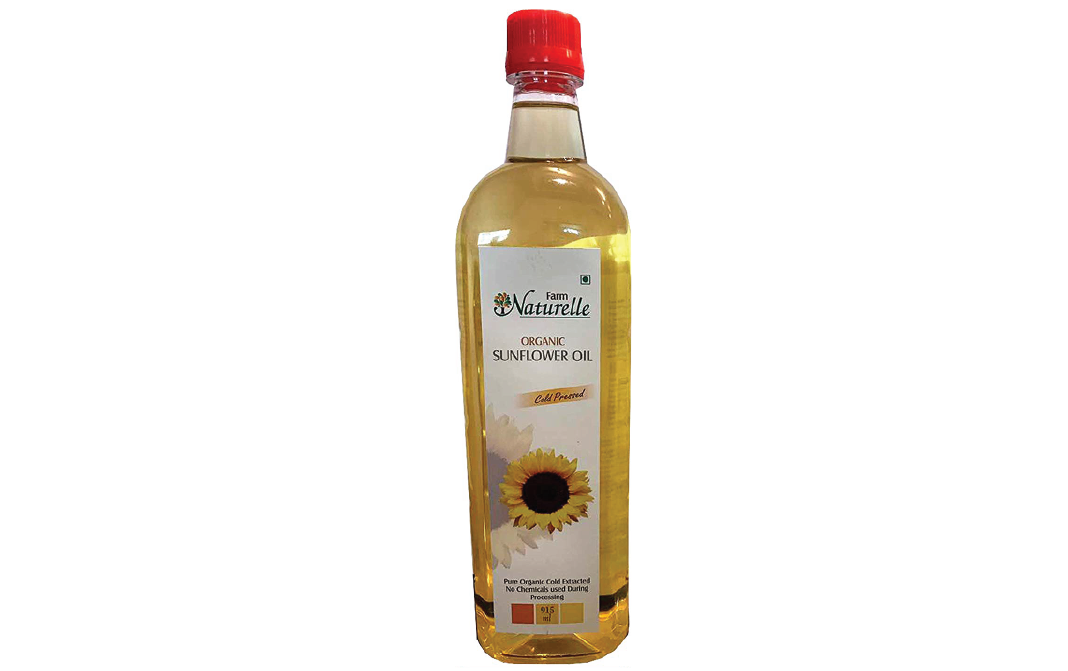 Farm Naturelle Organic Sunflower Oil    Plastic Bottle  915 millilitre
